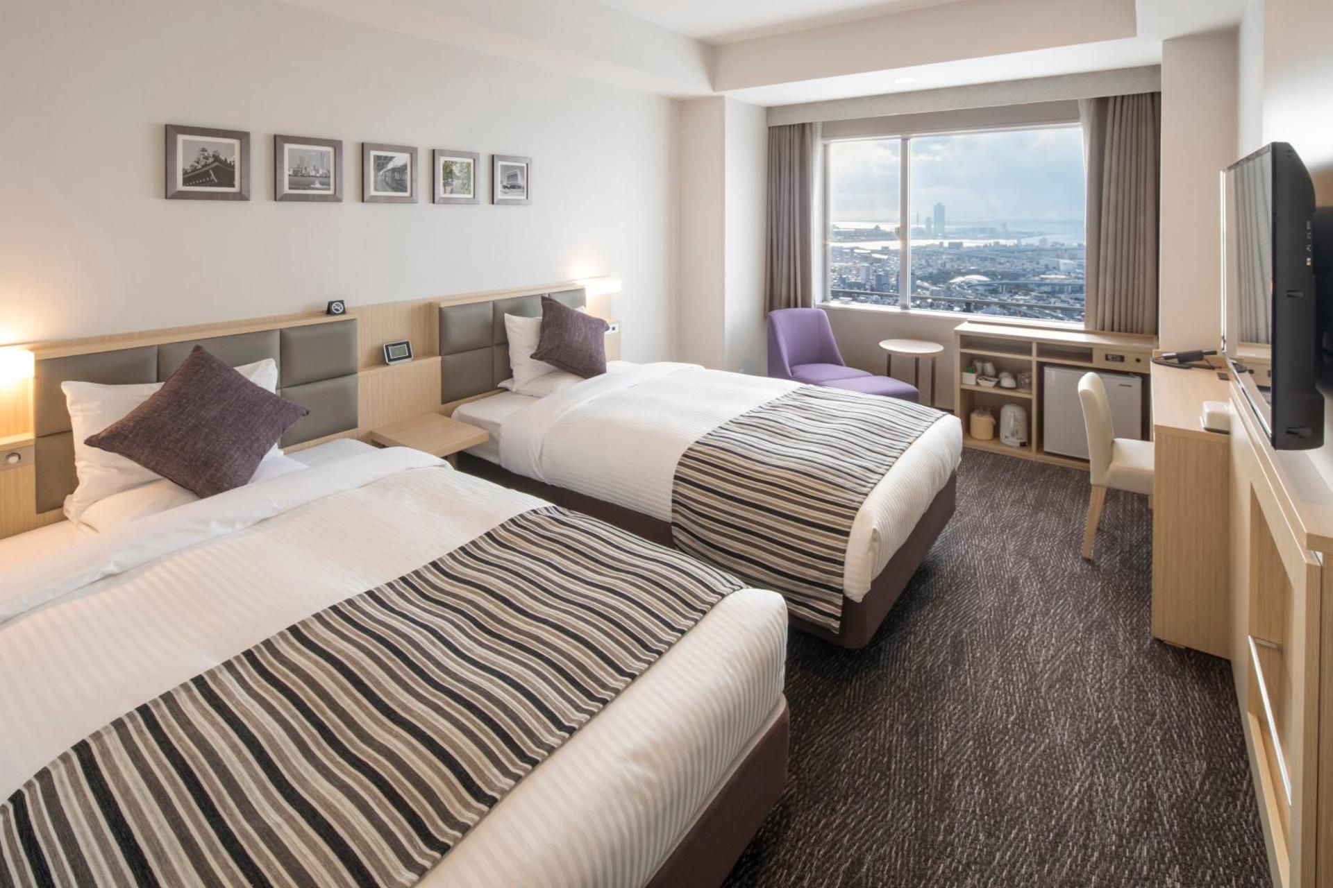 undefined ART HOTEL Osaka Bay Tower 8