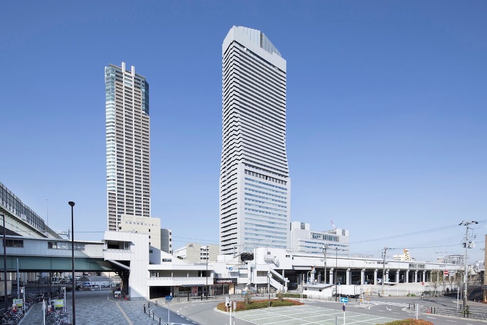 undefined ART HOTEL Osaka Bay Tower 2