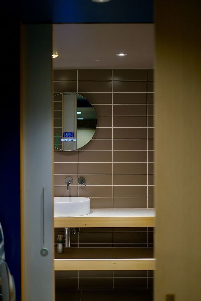 AET HOTEL Family Room, Multiple Beds, Non Smoking, City View 7