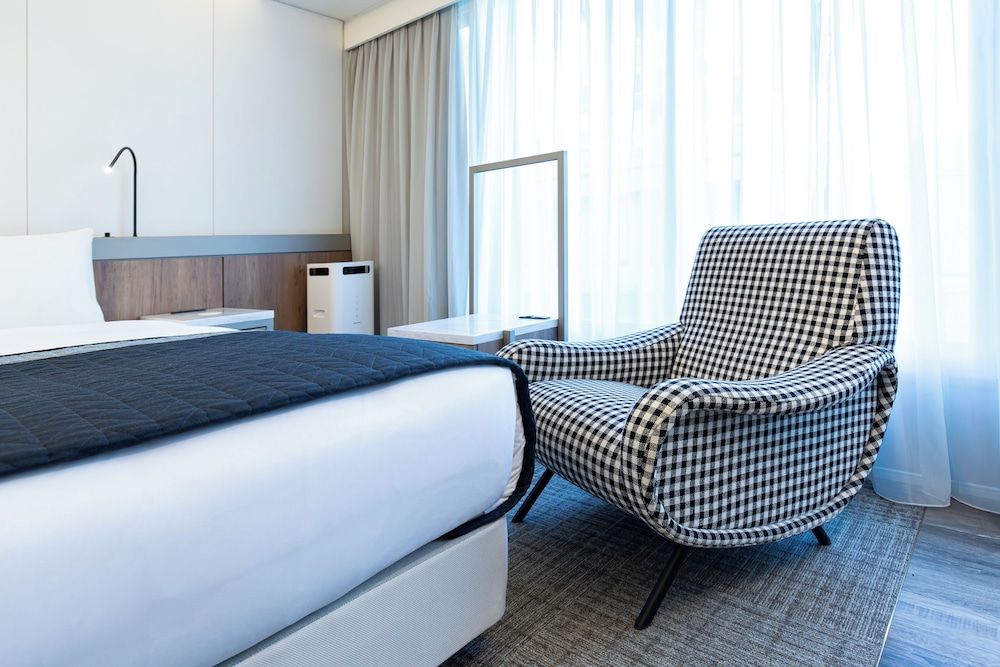 HOTEL THE FLAG Shinsaibashi Deluxe Twin Room, 2 Double Beds, Non Smoking 3