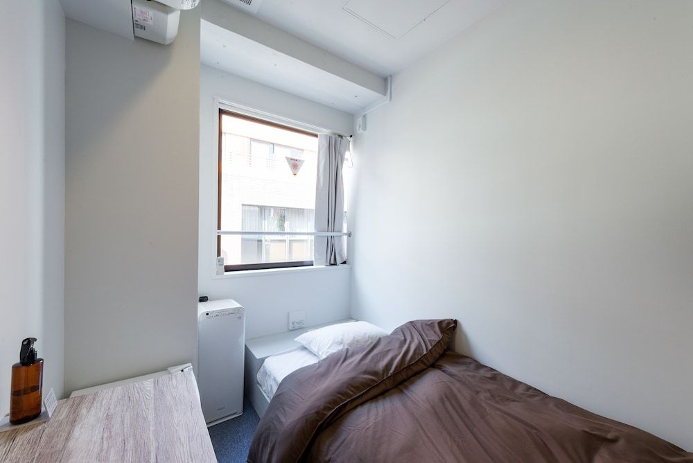 &And Hostel Kanda Standard Single Room 6