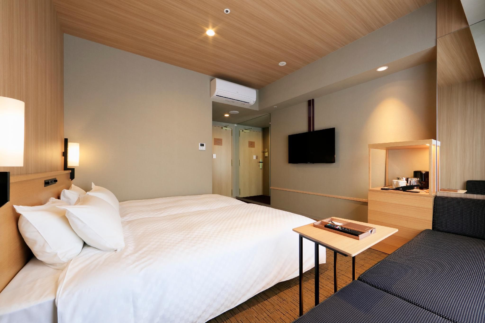 Twin Room - Non-Smoking