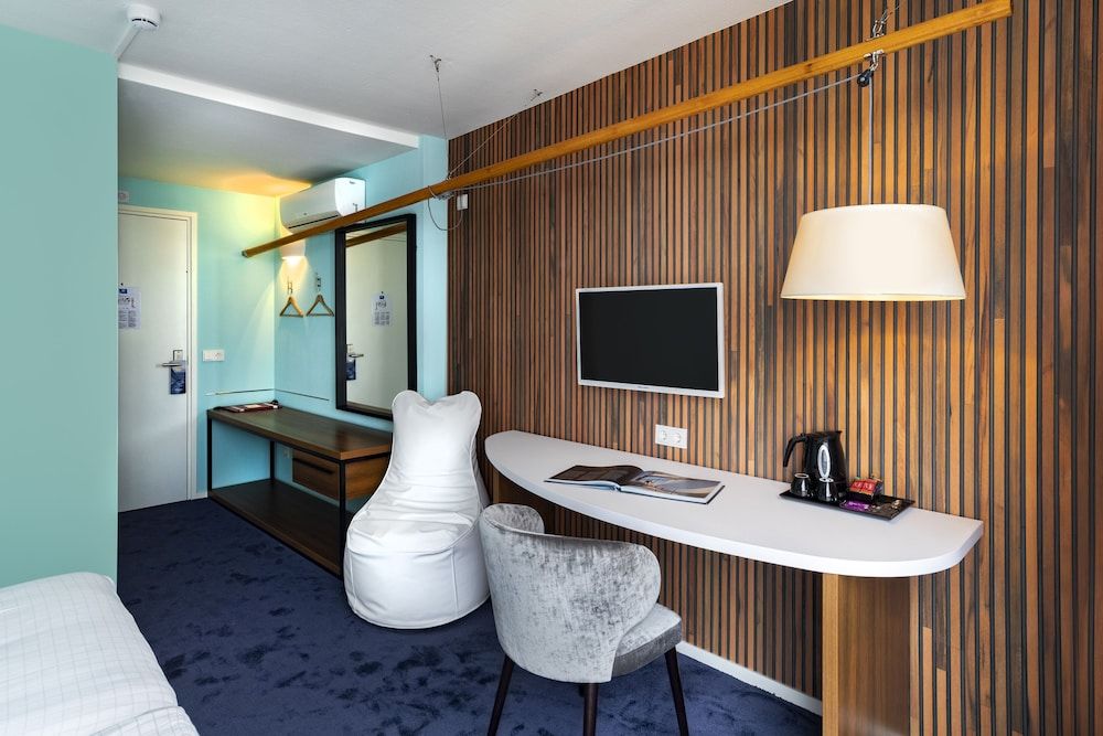 Delta Hotel Vlaardingen Standard Double or Twin Room (Matroos) 5