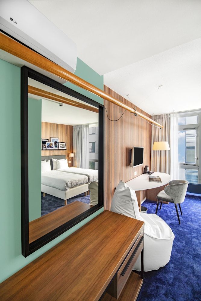 Delta Hotel Vlaardingen Standard Double or Twin Room (Matroos) 3