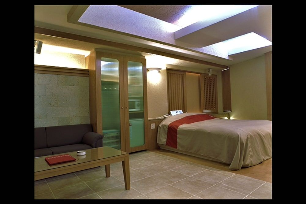 Deluxe Room with Massage Chair