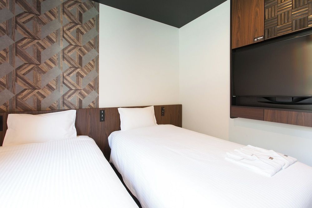 Henn na Hotel Tokyo Akasaka Beauty equipment set,Steam Closet, Twin room, Non Smoking