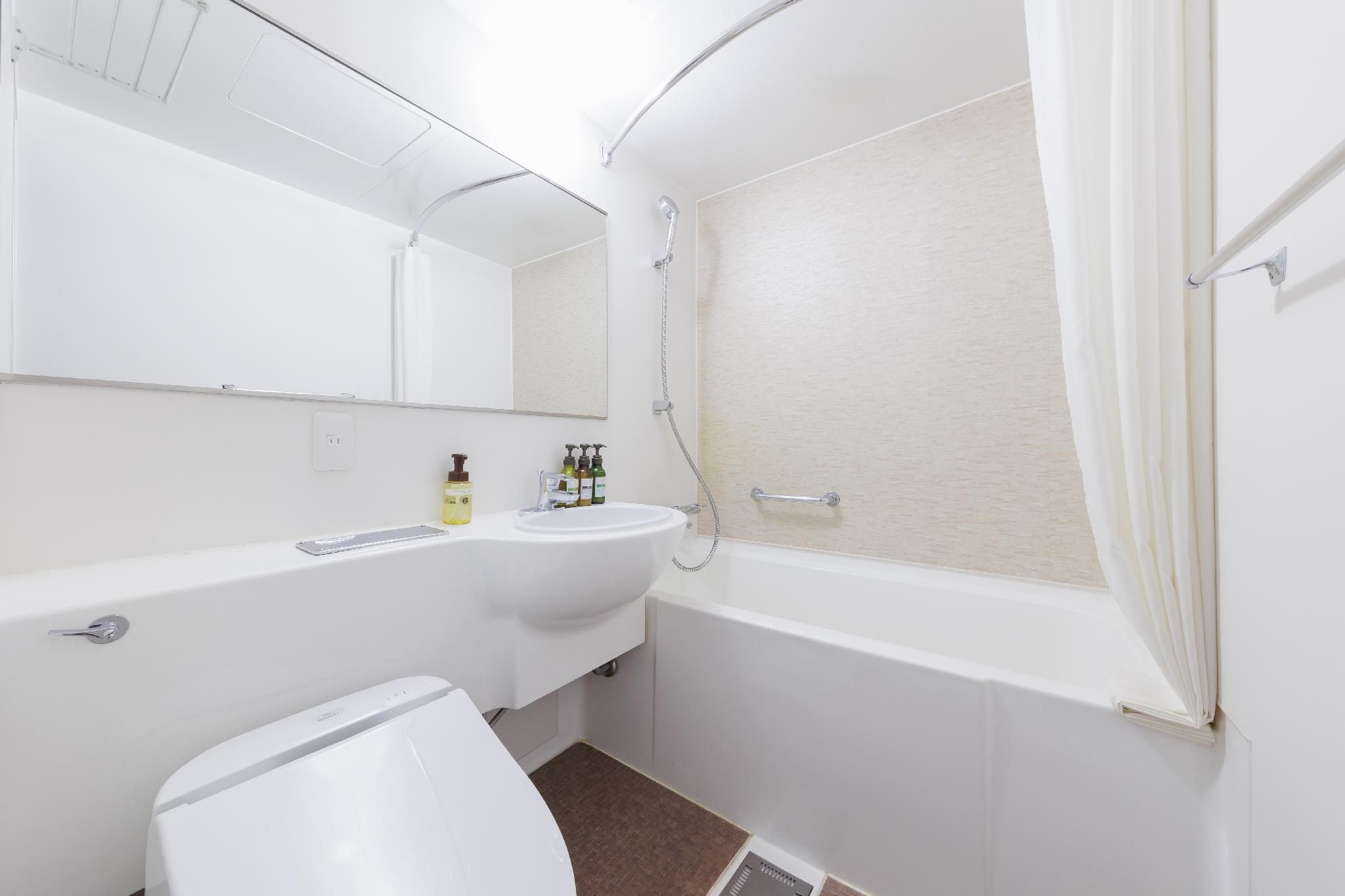 Superior Twin Smoking