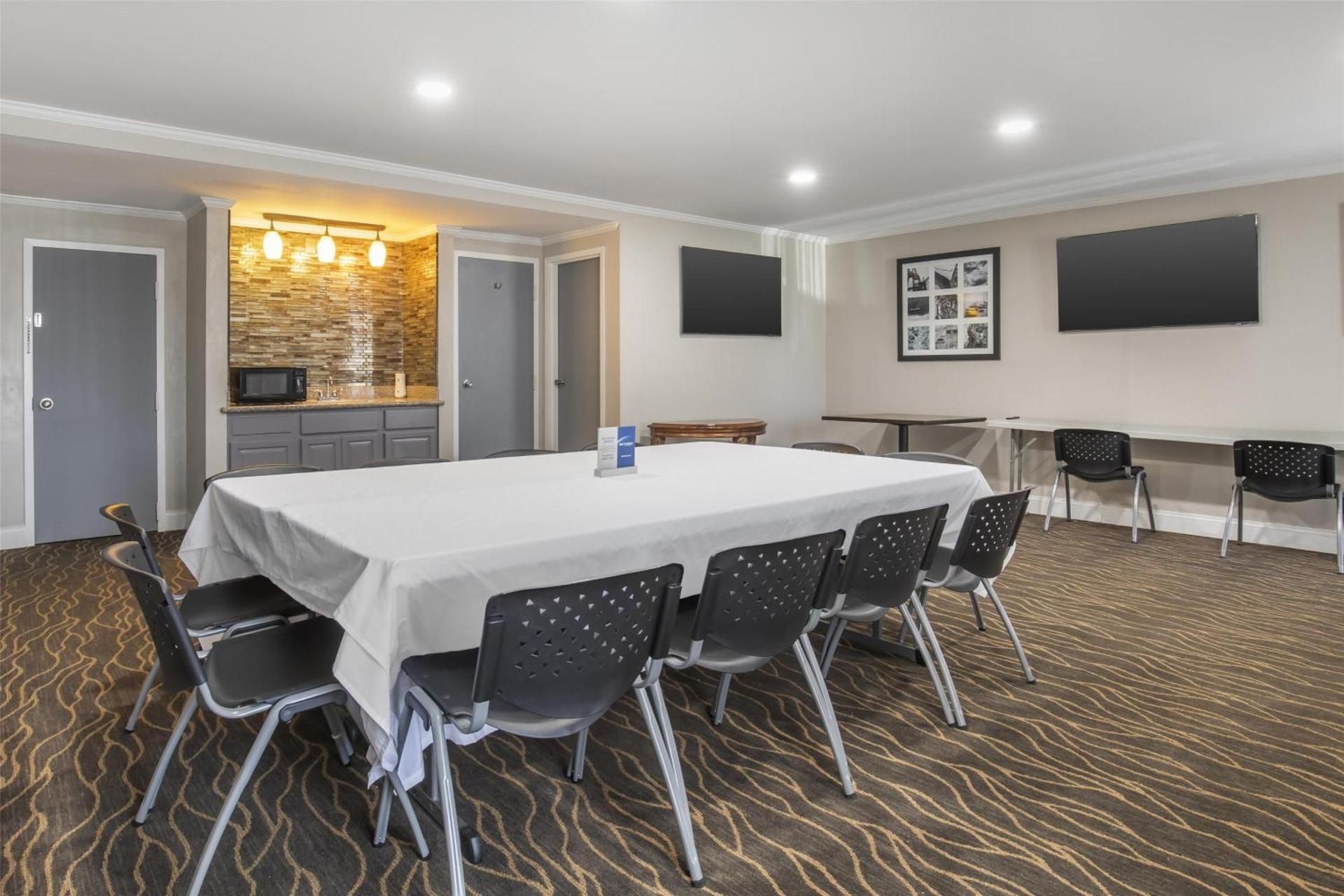 meeting room / ballrooms