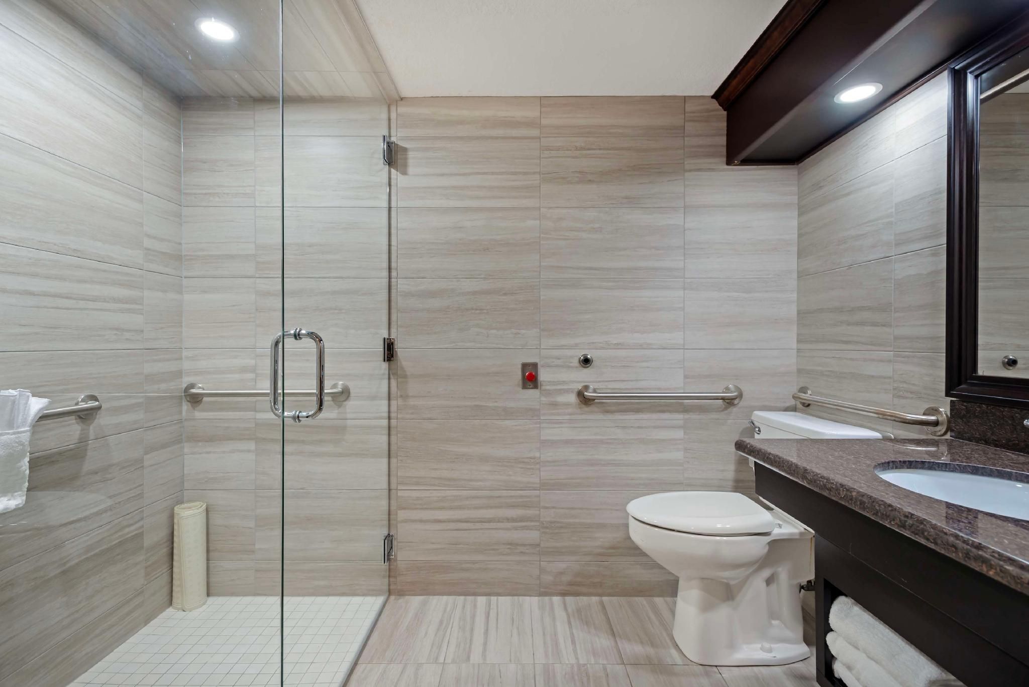 Accessible - 2 Queen, Mobility Accessible, Walk In Shower, Poolside, Microwave And Refrigerator, Wi-