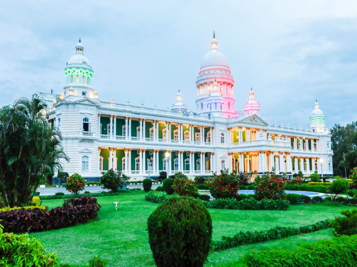 undefined Lalitha Mahal Palace Hotel 6