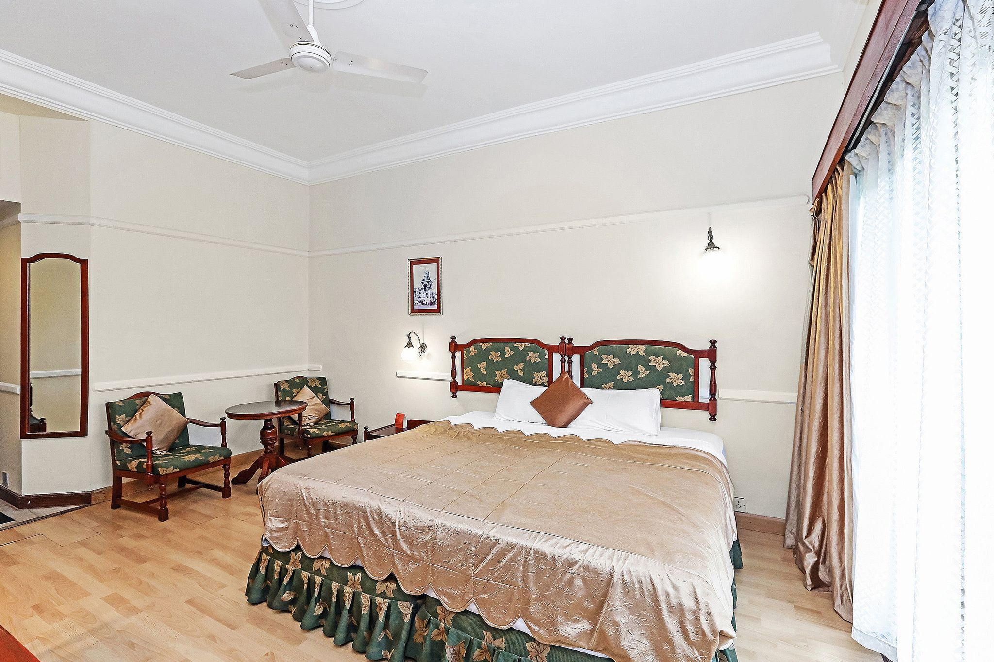 undefined Lalitha Mahal Palace Hotel 5