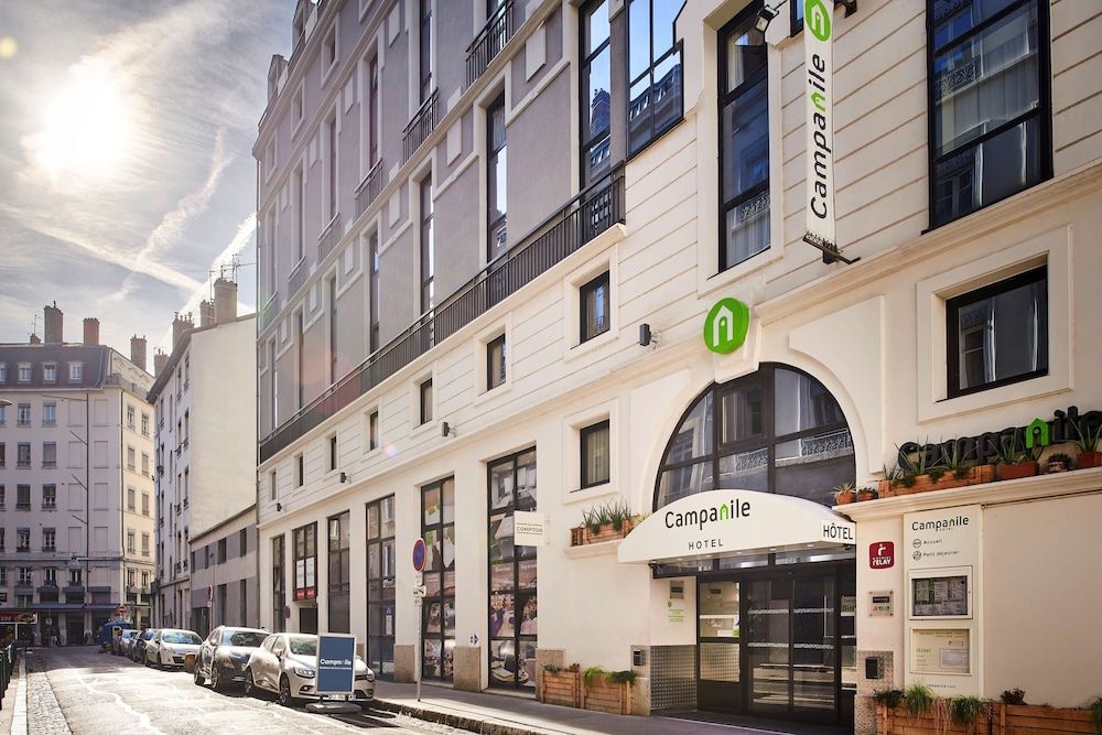 undefined Campanile Lyon Centre-Berges du Rhône
