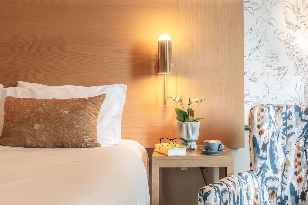 The Belfry Signature King 2