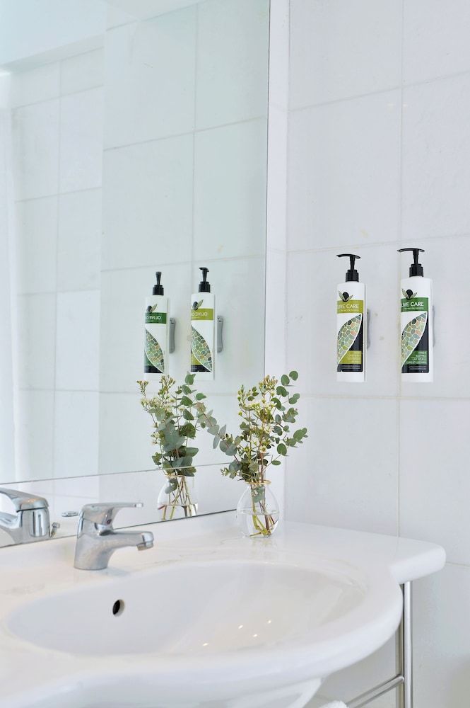 Airotel Parthenon Classic Room 8