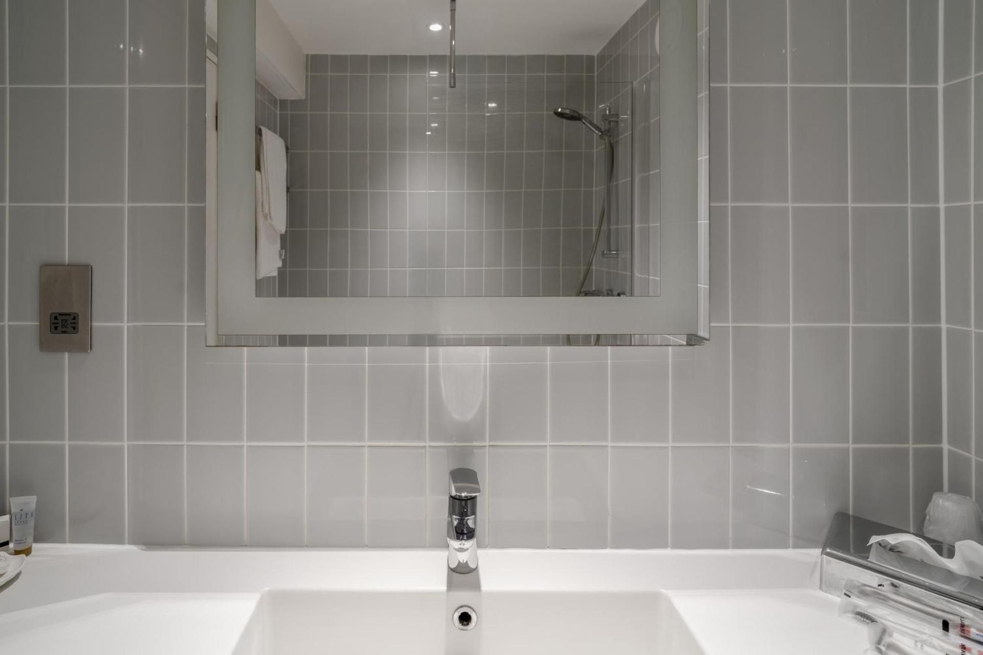 undefined Grand Hotel Blackpool 7