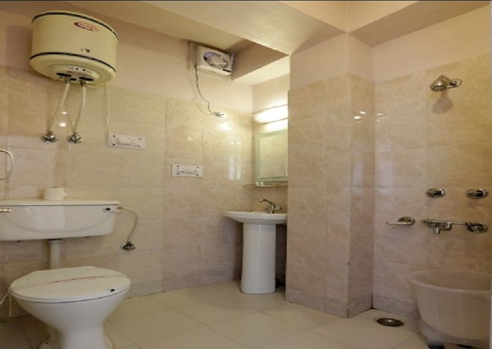 Harmony Sentiments – The Mall Road Mall side Classic Room 7