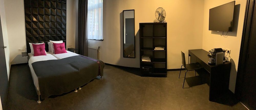 undefined Hotel De Looier 10