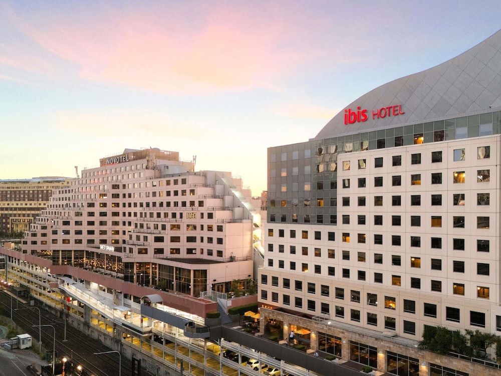 undefined ibis Sydney Darling Harbour 9