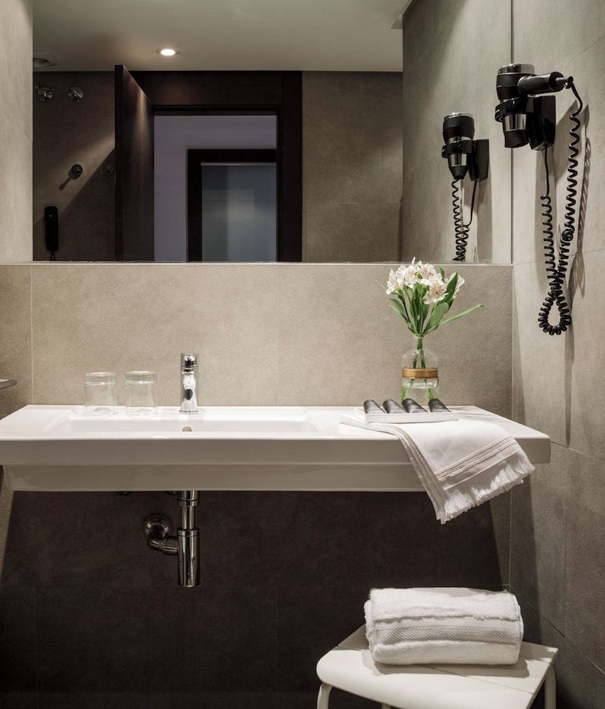 Hotel Fernando III Standard Double Room 9