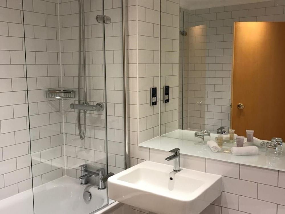 Loch Fyne Hotel And Spa Deluxe Double Room 6