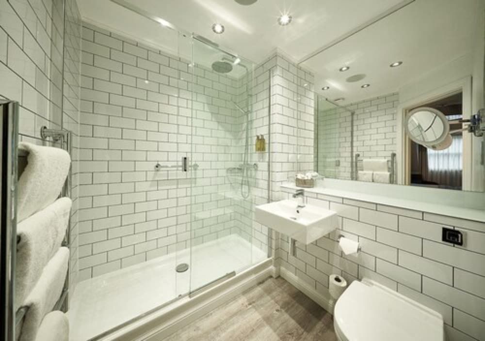 Loch Fyne Hotel And Spa Deluxe Double Room 7