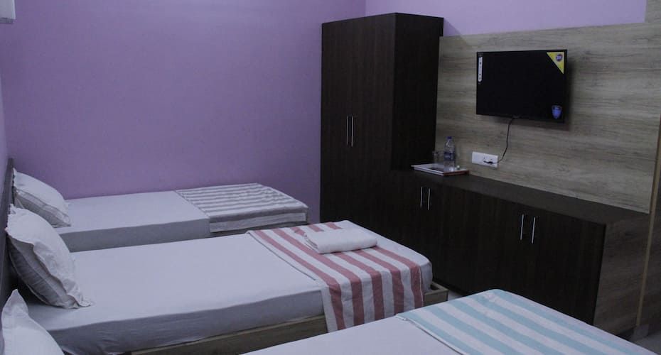 undefined Jeyam Residency 9