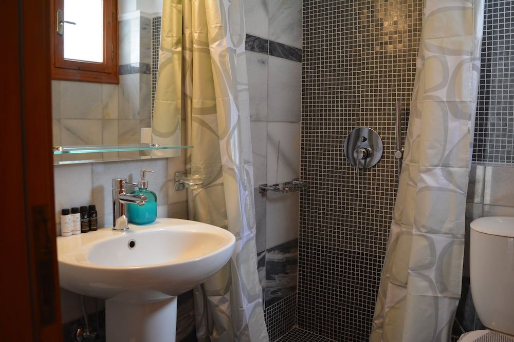 Anemomilos Suites Room (Maisonette) 12