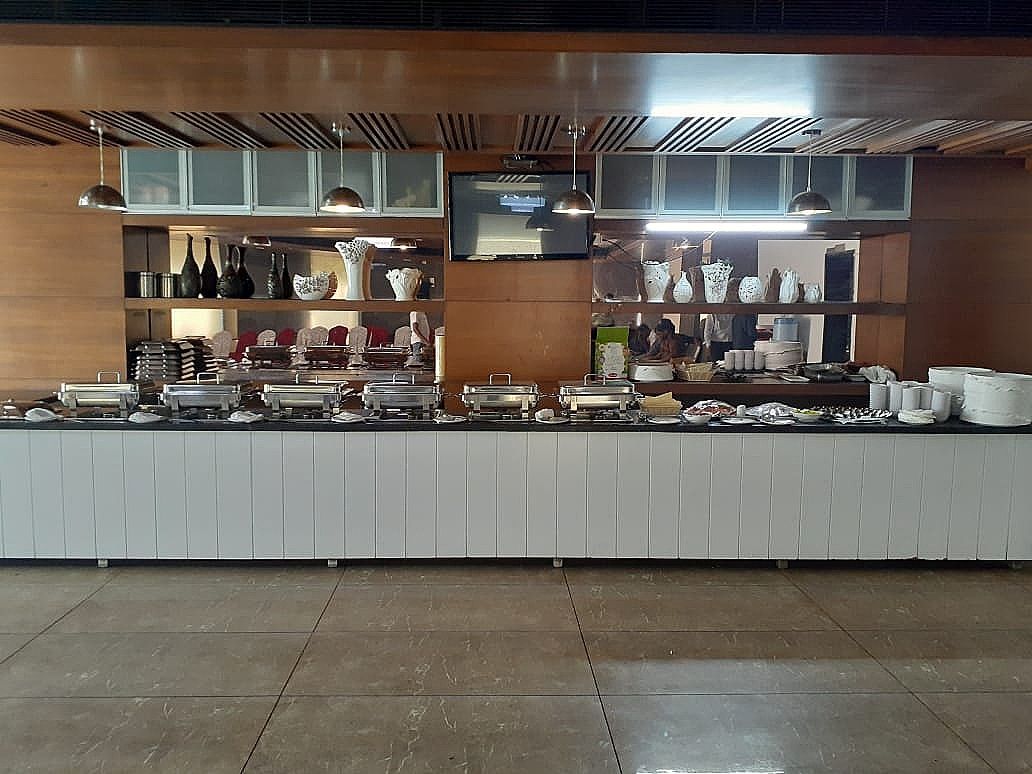 Food & Dining