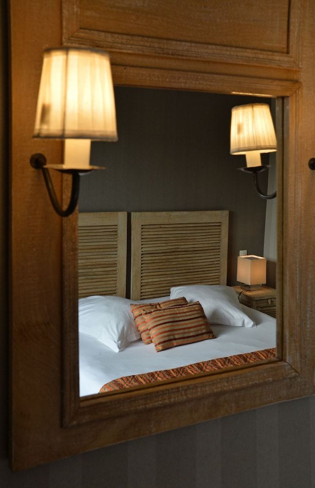 Hotel Almoria Standard Room, City View 4