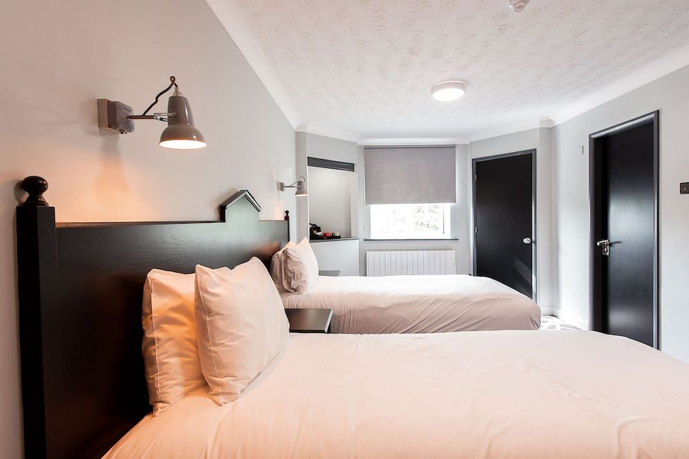 Village Hotel Liverpool Twin Room, 2 Twin Beds