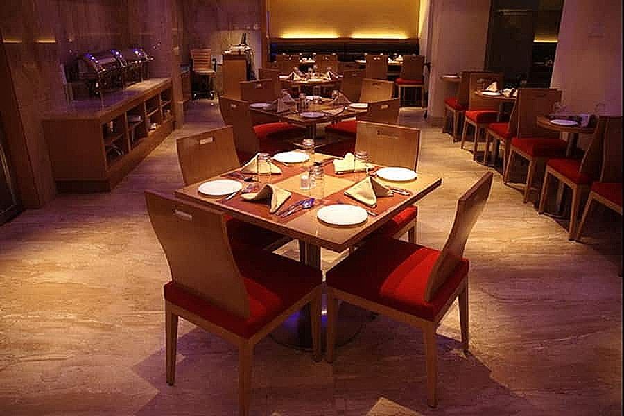 Restaurant Area
