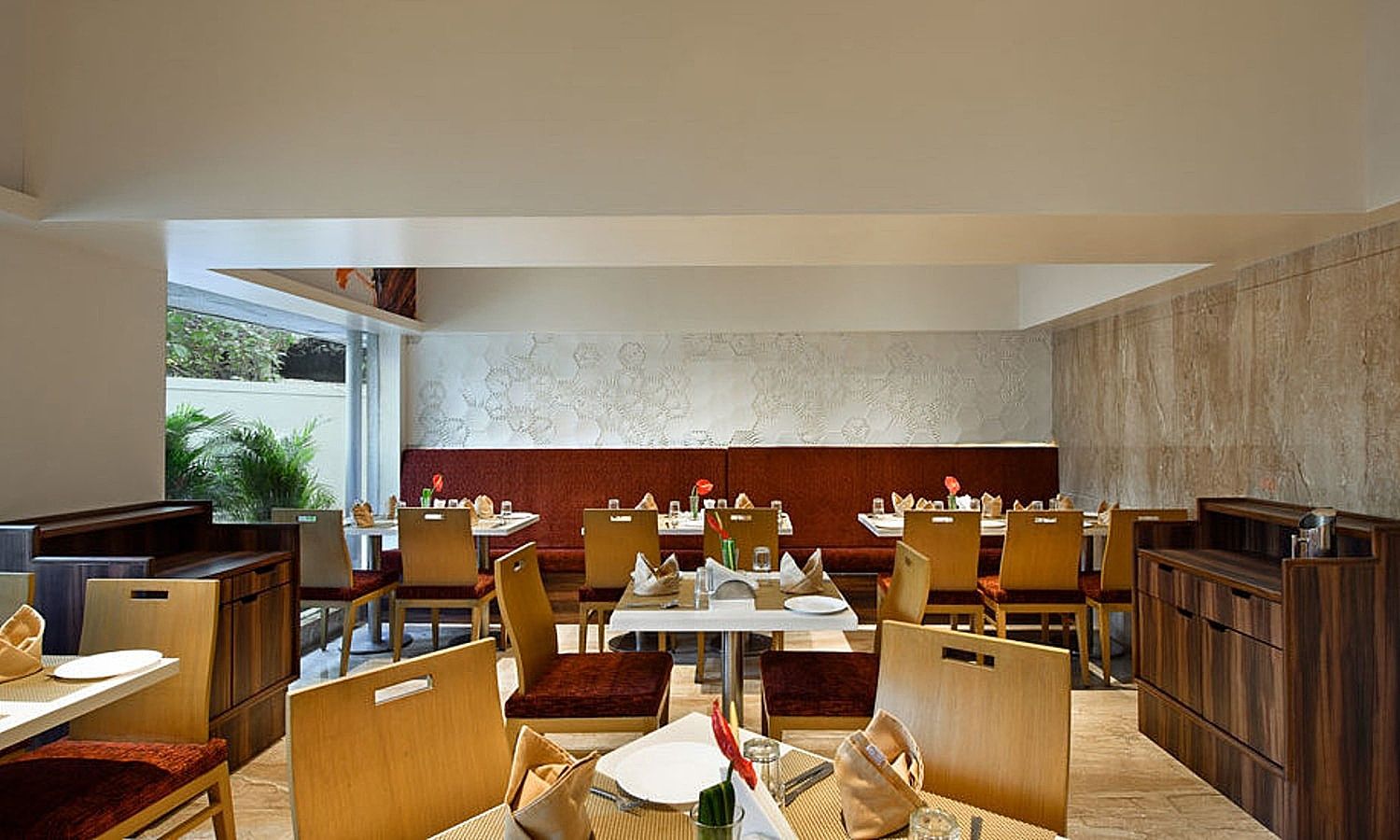 Food & Dining