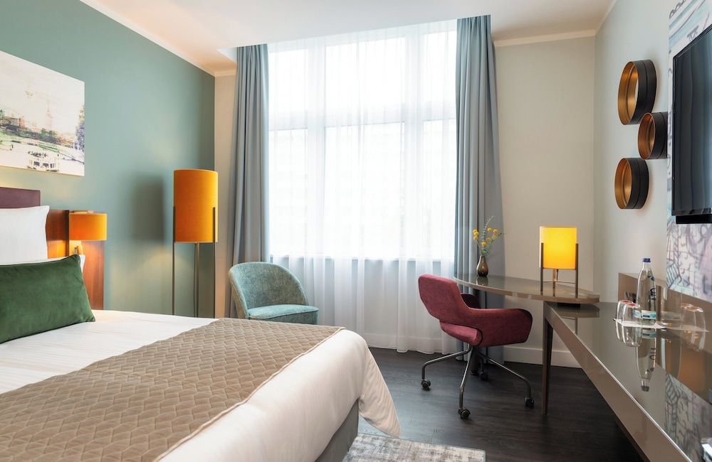 Leonardo Royal Hotel Berlin Alexanderplatz Comfort Room