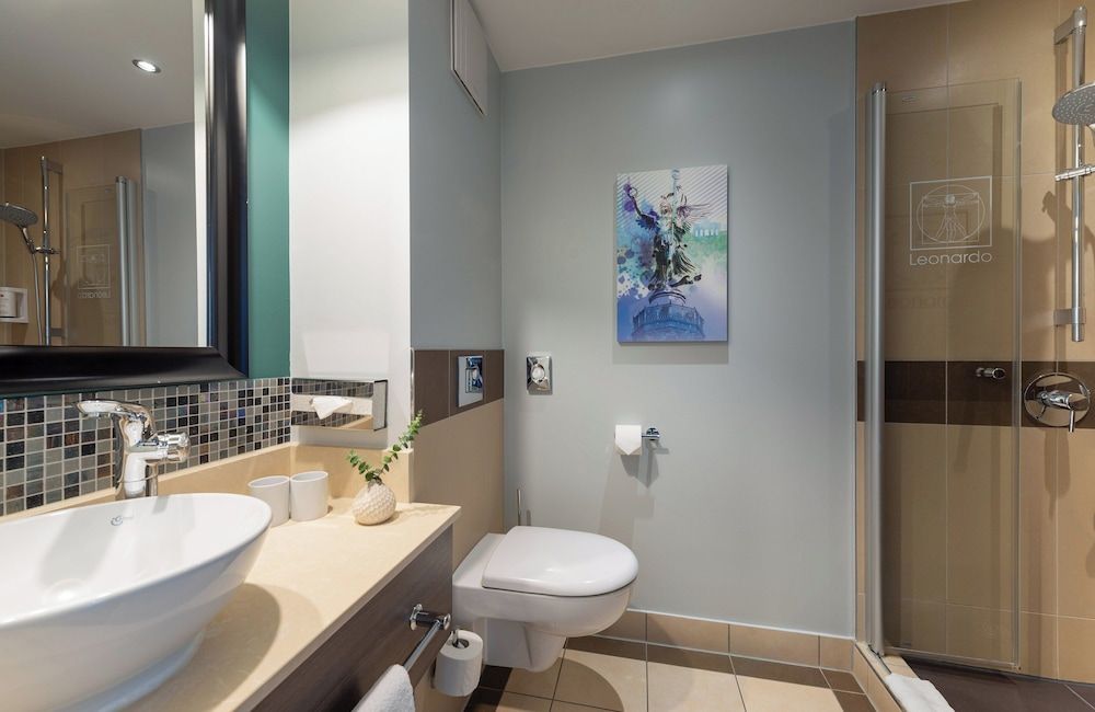 Leonardo Royal Hotel Berlin Alexanderplatz Comfort Room 4