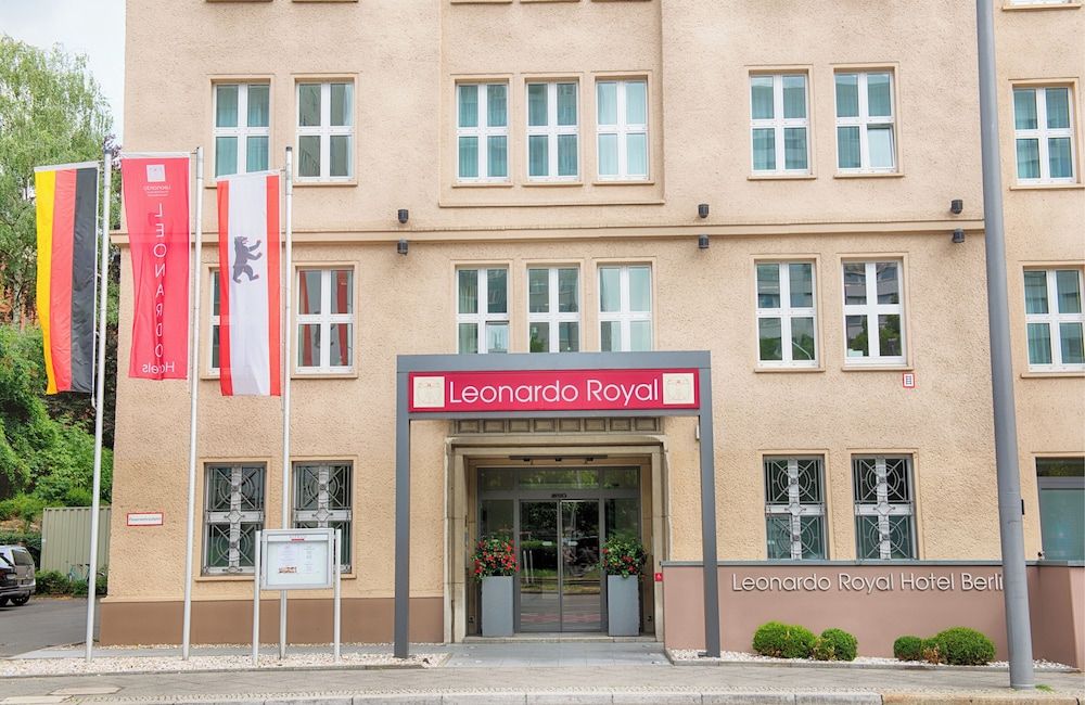 undefined Leonardo Royal Hotel Berlin Alexanderplatz 2