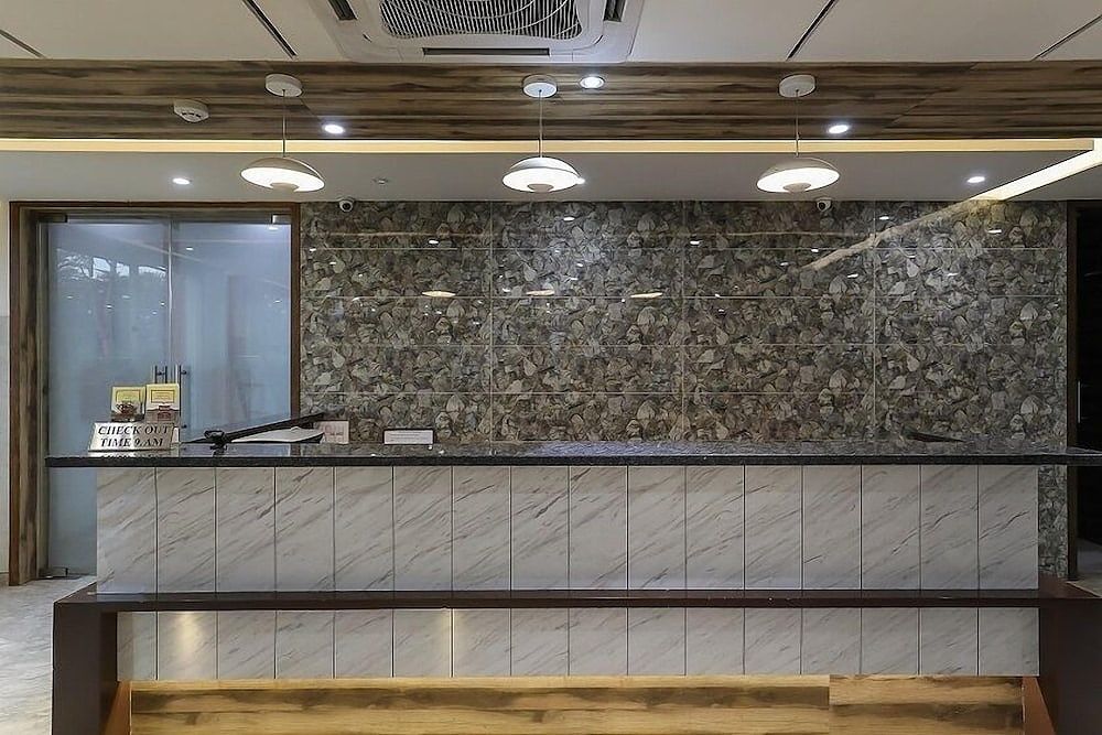 undefined Hotel Ashray Inn Express 3