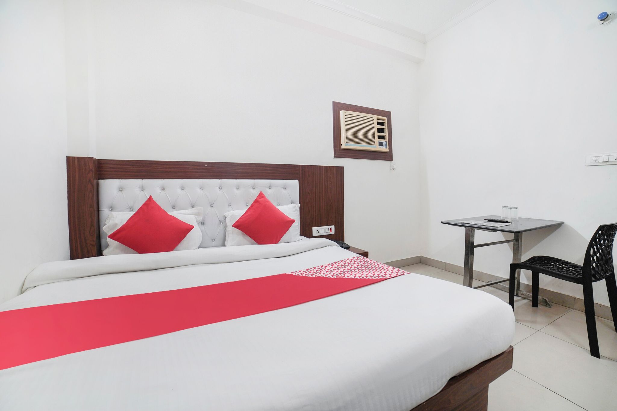 OYO Hotel Good Times Classic 13