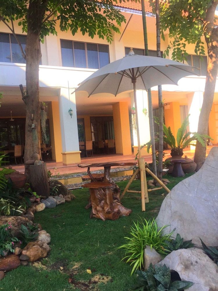 undefined Mercure Chiang Mai 9