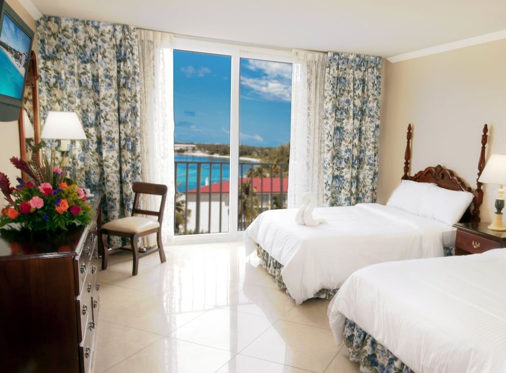 Breezes Resort Bahamas All Inclusive Partial Ocean View Room 3