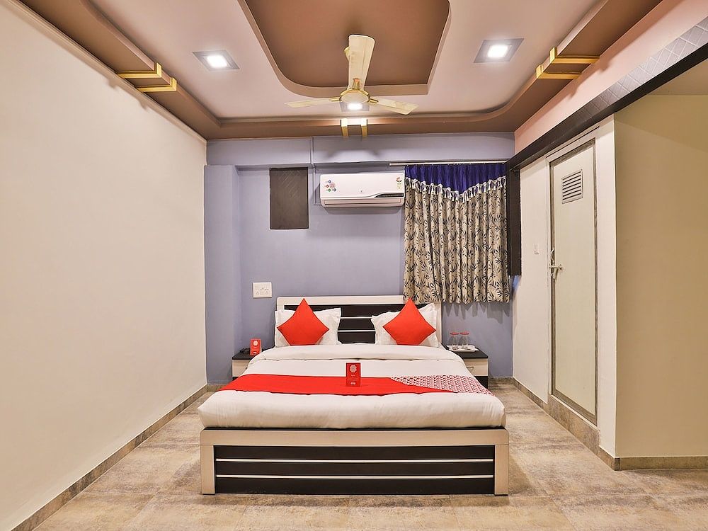 OYO 12182 Hotel Shekhawat Palace Double or Twin Room 7