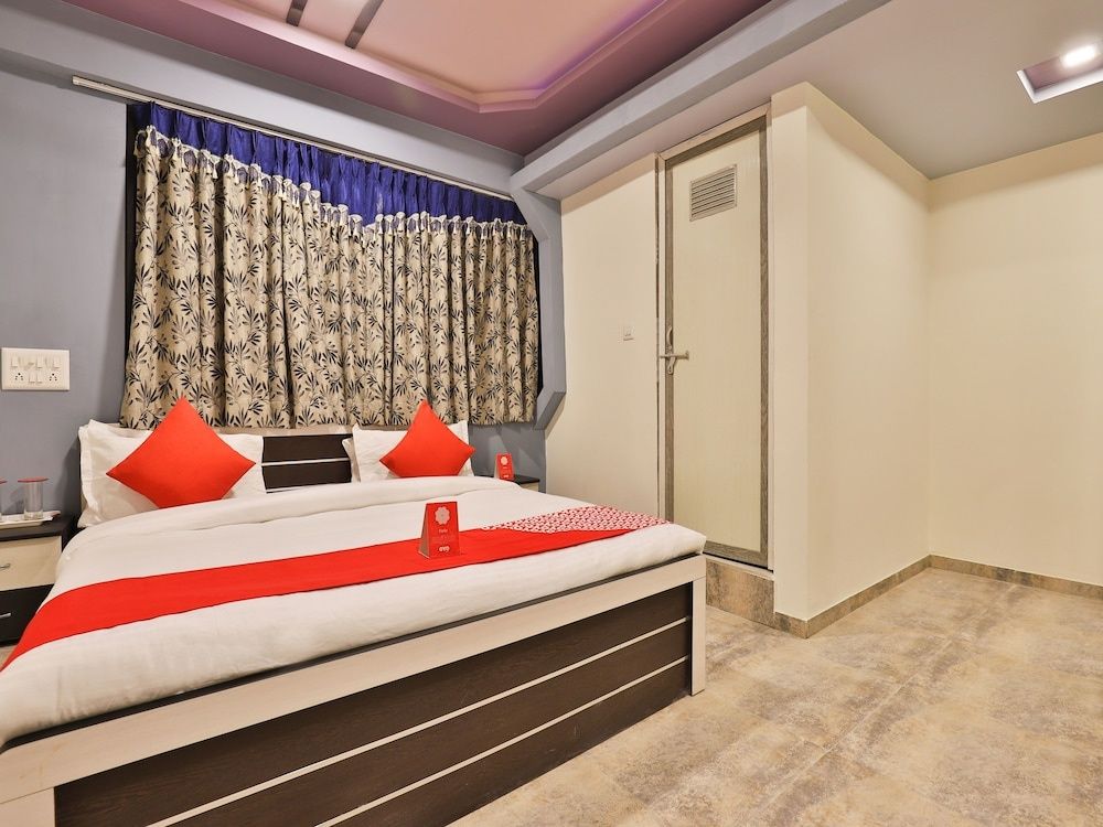 OYO 12182 Hotel Shekhawat Palace Double or Twin Room 6