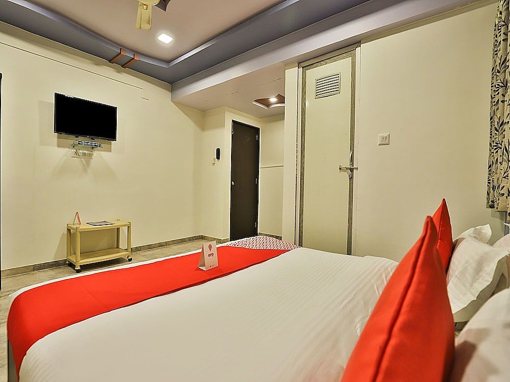 OYO 12182 Hotel Shekhawat Palace Double or Twin Room 16