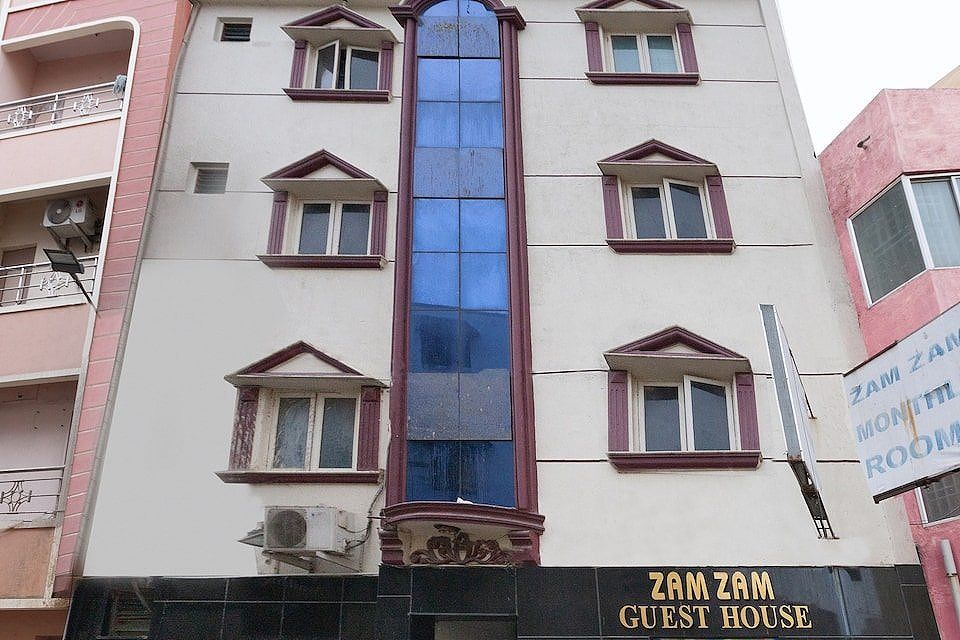 undefined Zam Zam Residents 9