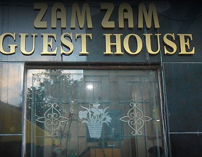 undefined Zam Zam Residents 3