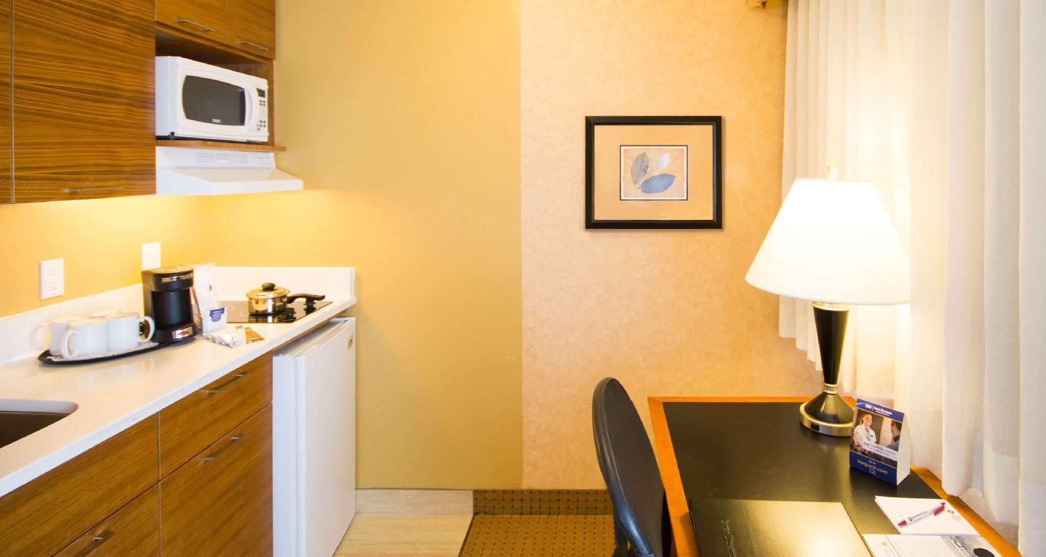 undefined Best Western Plus Suites Downtown 6