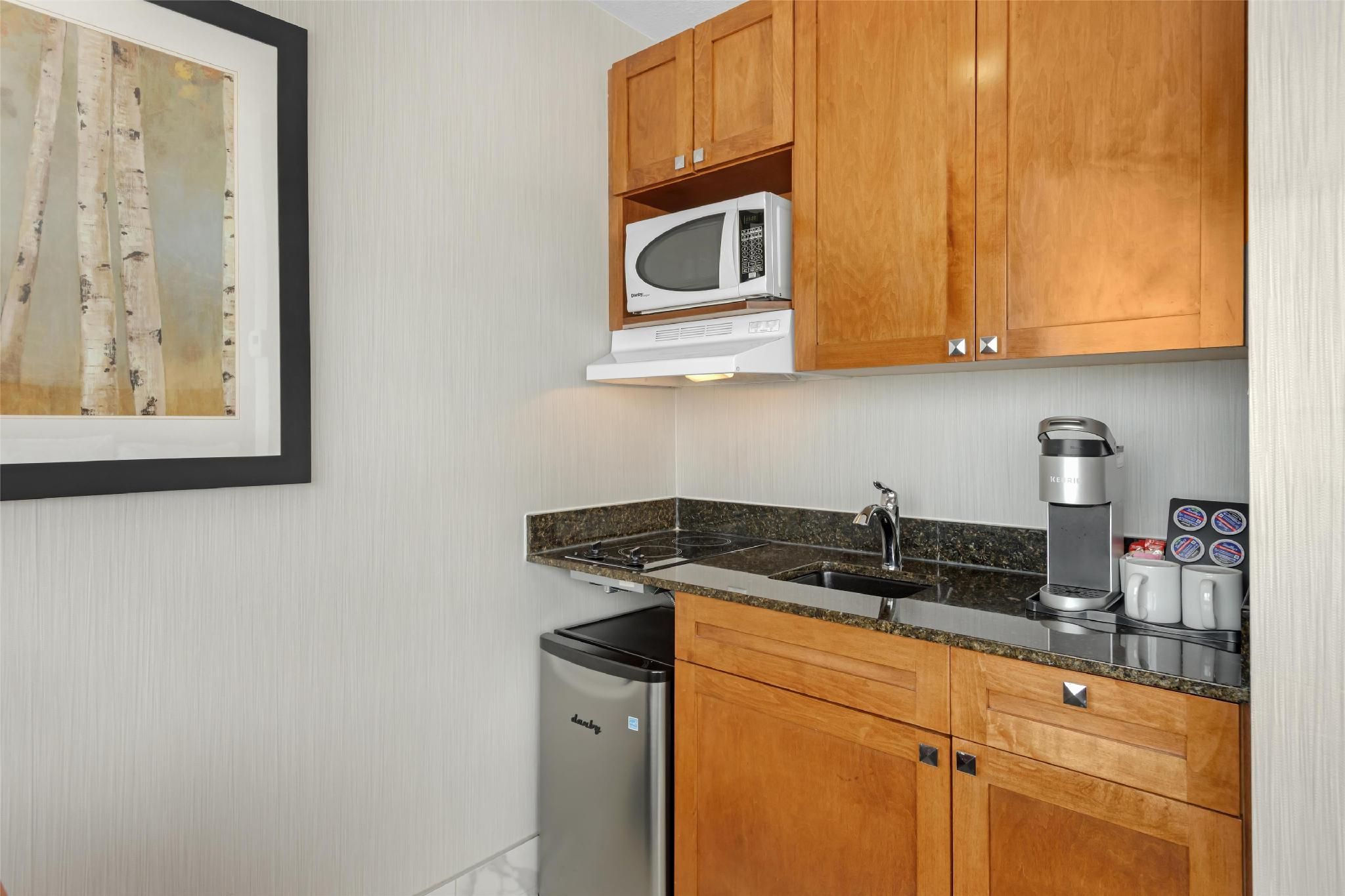 1 King Bed, Nonsmoking, Executive Room