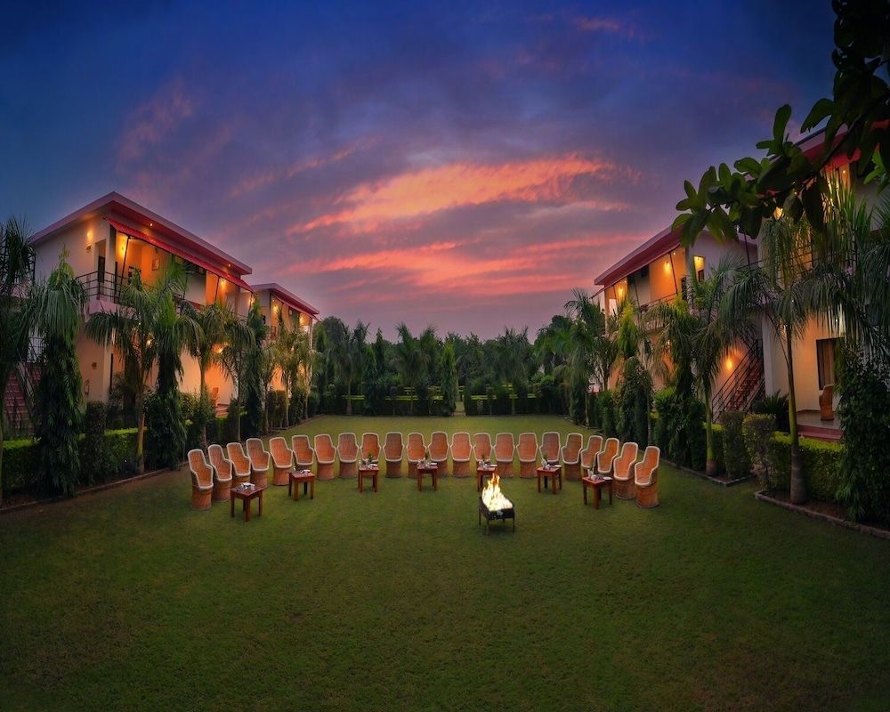 undefined Ranthambore Bagh Palace 2