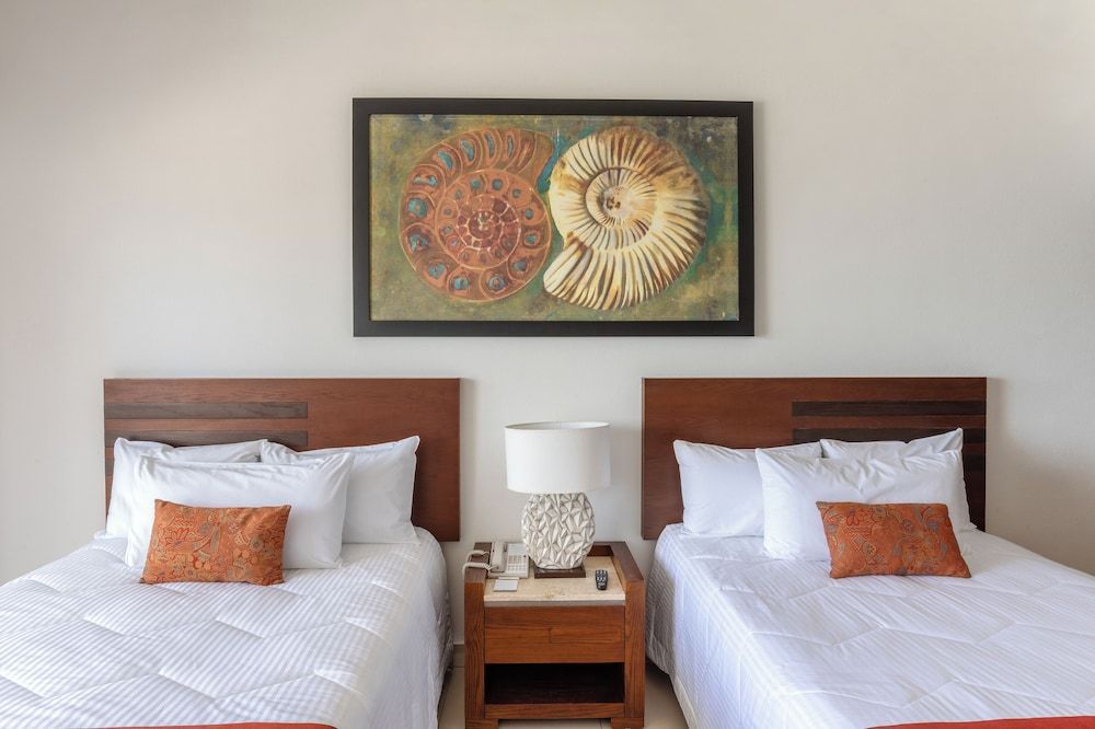 Grand Room, 2 Double Beds, Balcony