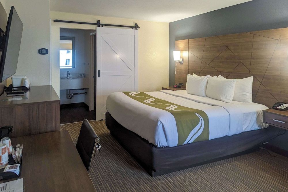 Room, 1 King Bed, Accessible, Non Smoking