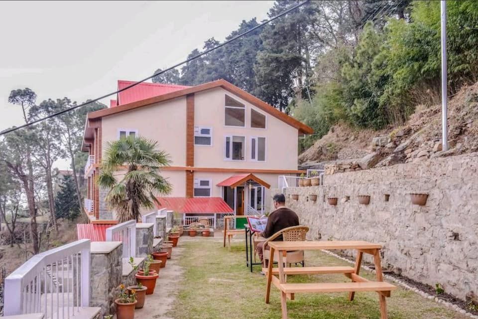 undefined Hotel Majestic Cedar 7